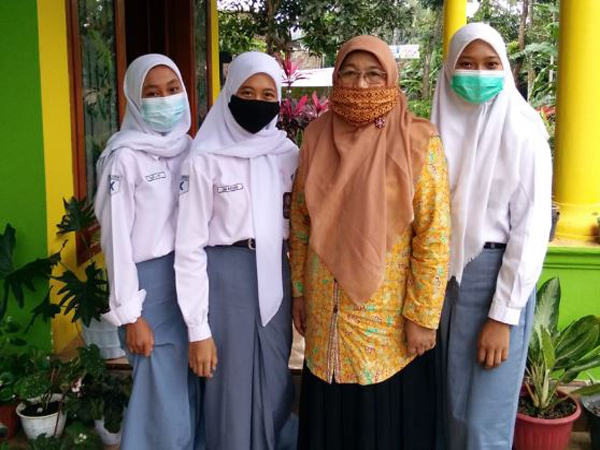 Juara 2 Lomba Pangan Lokal