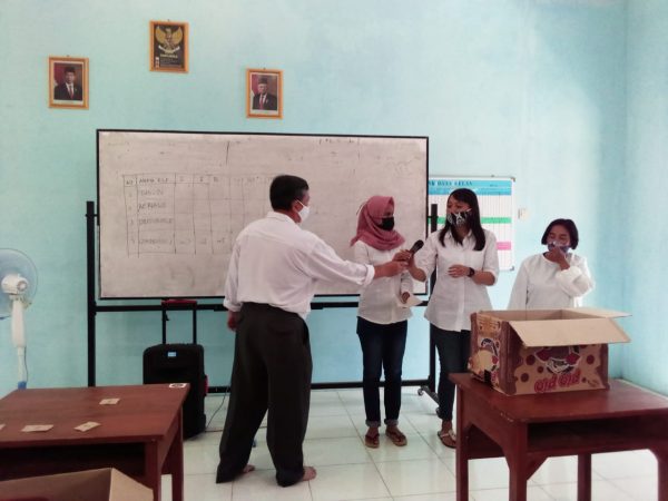 Perkuat Pedagogik Guru dengan Simulasi Disain Pembelajaran Menyenangkan Perkuat Pedagogik Guru dengan Simulasi Disain Pembelajaran Menyenangkan