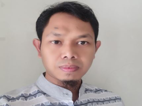 Kita Bukan Guru Miopi