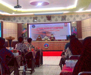 Tetap Semangat Laksanakan Latihan Dasar Kepemimpinan (LDK) SMKN 4 Semarang