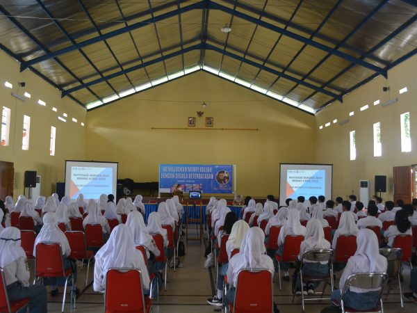 Motivasi UTBK dari Alumni SMAN 13 Semarang, Mr. Yan, Trainer Spesialis UTBK Penerbit Airlangga