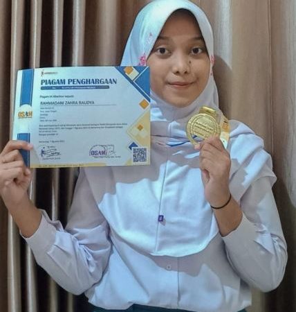 SISWA SMAN 2 SEMARANG KEMBALI RAIH PRESTASI TINGKAT NASIONAL SISWA SMAN 2 SEMARANG KEMBALI RAIH PRESTASI TINGKAT NASIONAL