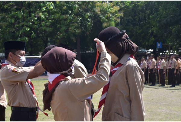 PERKEMAHAN PENERIMAAN TAMU AMBALAN SOEKARNO-FATMAWATI SMKN 7 SEMARANG PERKEMAHAN PENERIMAAN TAMU AMBALAN SOEKARNO-FATMAWATI SMKN 7 SEMARANG