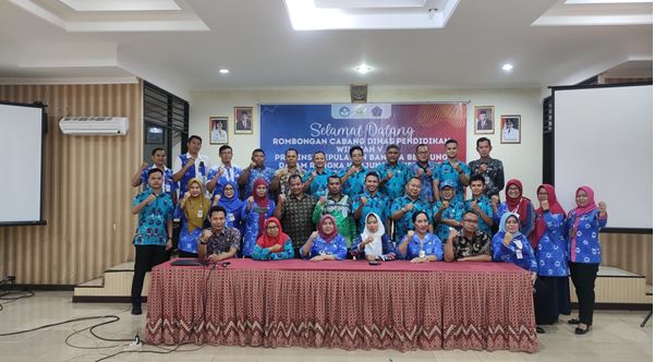 KUNJUNGAN KERJA CABANG DINAS PENDIDIKAN V PROVINSI BANGKA BELITUNG KE SMKN 6 SEMARANG