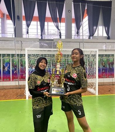 AGNES & NOVILDA, RAIH JUARA I AJANG PORPROV BOLA TANGAN JATENG 2022 MEWAKILI KOTA SEMARANG