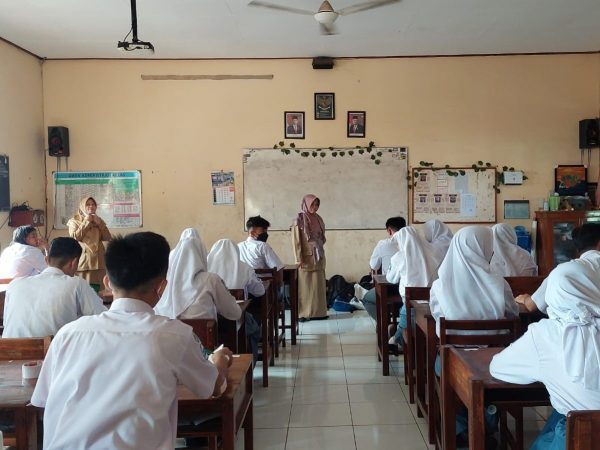 MELAKSANAKAN PAS, KEPALA SEKOLAH TEKANKAN KEJUJURAN