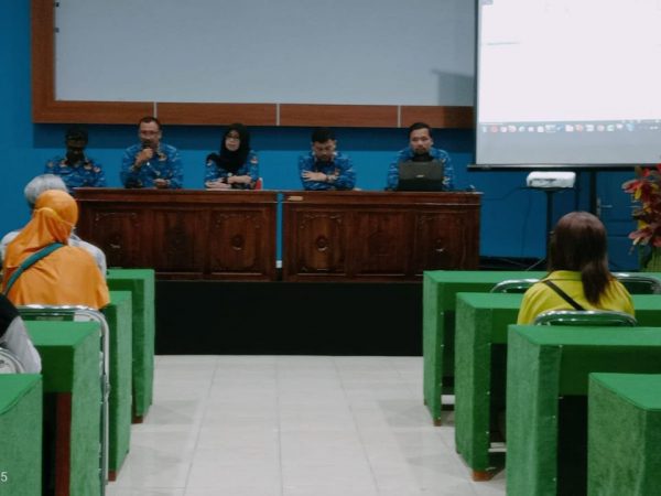 SMKN 10 Semarang Adakan Sosialiasi Kelas Industri Telkom Kepada Orang Tua