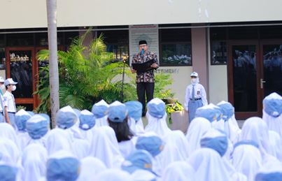 Sinergitas Komite dan Sekolah Sinergitas Komite dan Sekolah