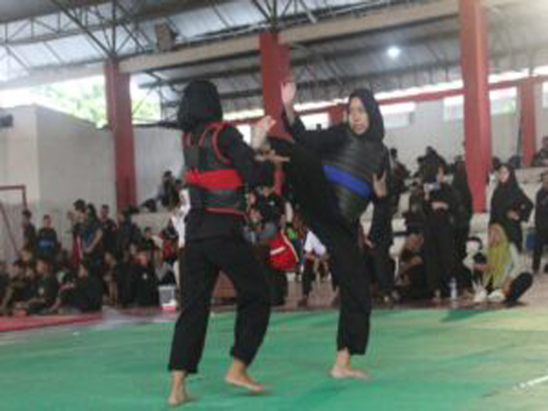 SMK Negeri 10 Semarang Raih Juara POPDA Pencak Silat Tahun 2023 Kota Semarang