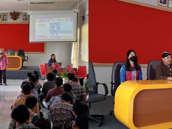 Penyuluhan Kesehatan Reproduksi Remaja di SMKN 11 Semarang Penyuluhan Kesehatan Reproduksi Remaja di SMKN 11 Semarang