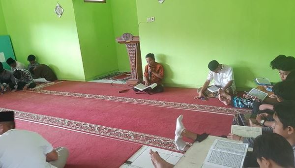 Membekali Pioner Anak Bangsa yang Berakhlakul Karimah di SMAN 16 Semarang