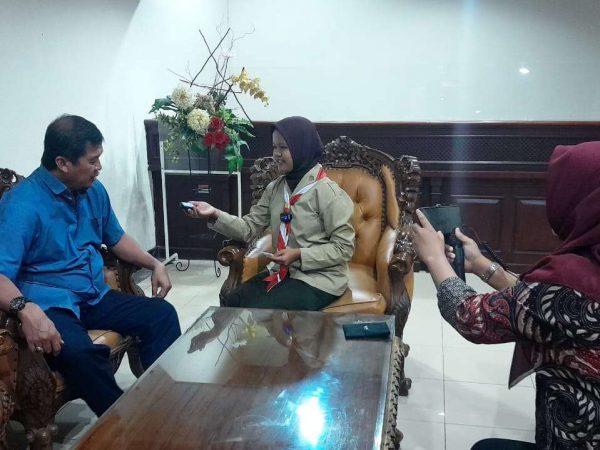 VHS10 TV SMK Negeri 10 Semarang Mendapat Apresiasi Kadispora Kota Semarang VHS10 TV SMK Negeri 10 Semarang Mendapat Apresiasi Kadispora Kota Semarang