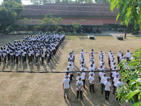 Kesamaptaan & Ketarunaan Implementasi P5 Siswa Kelas XI SMKN 1 Semarang