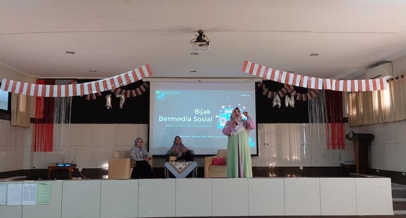 SMAHA : Sekolah Digital,  Bijak Bermedia Sosial