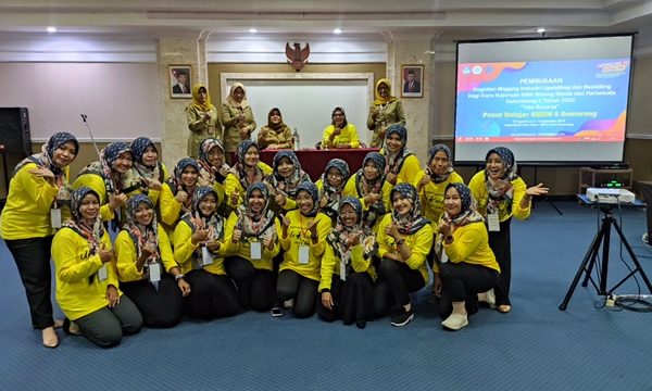 Lagi, SMKN 6 Semarang Menjadi Pusat Belajar Upskilling Reskilling Guru Tata Busana Tahun 2023 Lagi, SMKN 6 Semarang Menjadi Pusat Belajar Upskilling Reskilling Guru Tata Busana Tahun 2023