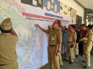SMKN 10 Semarang Hadir Dalam Rapat Sosialisasi Pencegahan dan Penanganan Kekerasan di Lingkungan Satuan Pendidikan SMKN 10 Semarang Hadir Dalam Rapat Sosialisasi Pencegahan dan Penanganan Kekerasan di Lingkungan Satuan Pendidikan