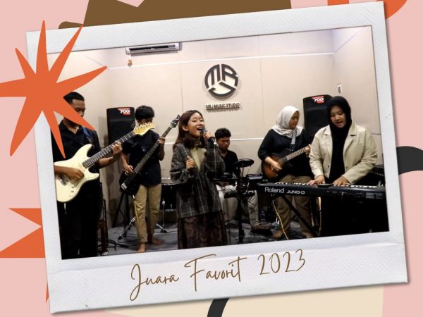 SMANSE Band (Eleven Record) Raih Juara Favorit SENIFT UNNES 2023