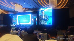 Prof. DR. Bambang Riyanto Trilaksono dari ITB Cerahkan Peserta Seminar dengan Narrow AI Prof. DR. Bambang Riyanto Trilaksono dari ITB Cerahkan Peserta Seminar dengan Narrow AI