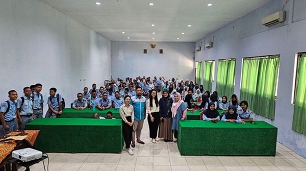 Mengasah Logika Pemrograman Siswa Melalui Eksplorasi Aplikasi Flowgorithm: Pintar Bermain dengan Kreativitas