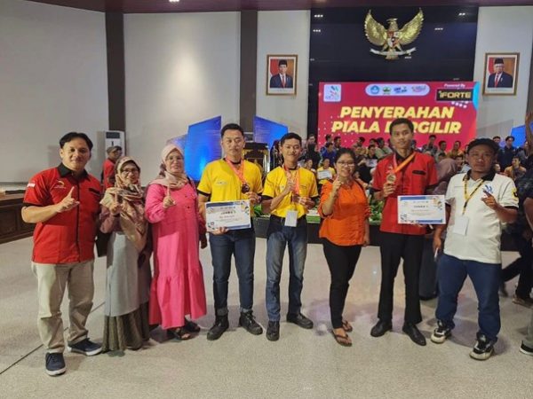 SMKN 1 Semarang Menorehkan Prestasi di LKS Provinsi Jateng ke-32 SMKN 1 Semarang Menorehkan Prestasi di LKS Provinsi Jateng ke-32