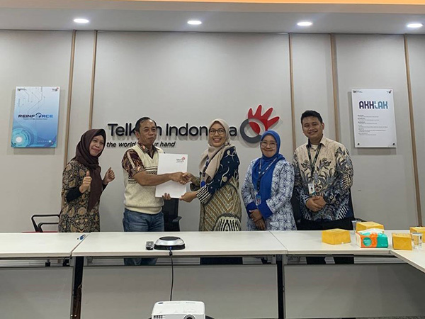 Menyiapkan Tenaga Ahli RPL dengan Kelas Industri Telkom Indonesia