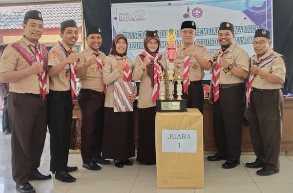 SMAN 6 Semarang Juara 1 Lomba Gugusdepan Mantap Tingkat Kwarcab Kota Semarang