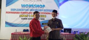 Tingkatkan Literasi dan Numerasi, SMAN 1 Rowokele Gandeng SMKN 10 Semarang Tingkatkan Literasi dan Numerasi, SMAN 1 Rowokele Gandeng SMKN 10 Semarang