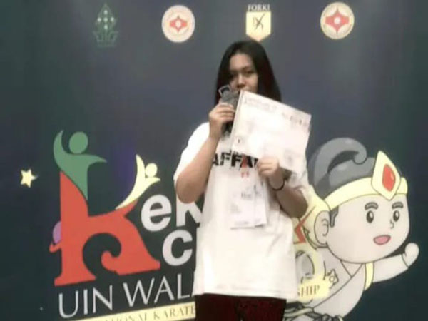 Siswa Manajemen Logistik SMKN 10 Semarang Harumkan Nama Sekolah di Kancah Internasional