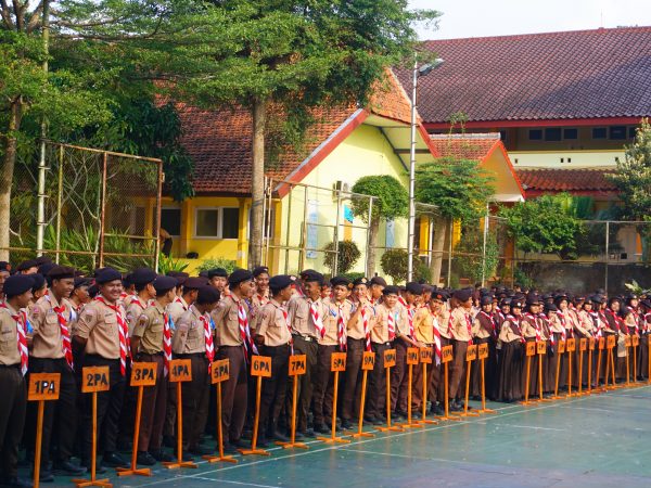 SMAN 12 Semarang Bentuk Generasi Unggul Melalui Kemah Karakter di Bumi Perkemahan Indraprasta