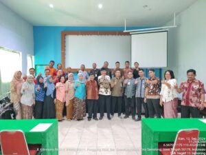 Dorong Profesionalisme GTK, SMKN 10 Semarang Hadirkan Motivator Handal Dorong Profesionalisme GTK, SMKN 10 Semarang Hadirkan Motivator Handal