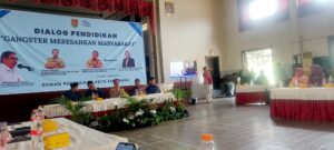 SMKN 10 Semarang Hadir Dalam Dialog Pendidikan Bertajuk "Gangster Meresahkan Masyarakat" SMKN 10 Semarang Hadir Dalam Dialog Pendidikan Bertajuk "Gangster Meresahkan Masyarakat"